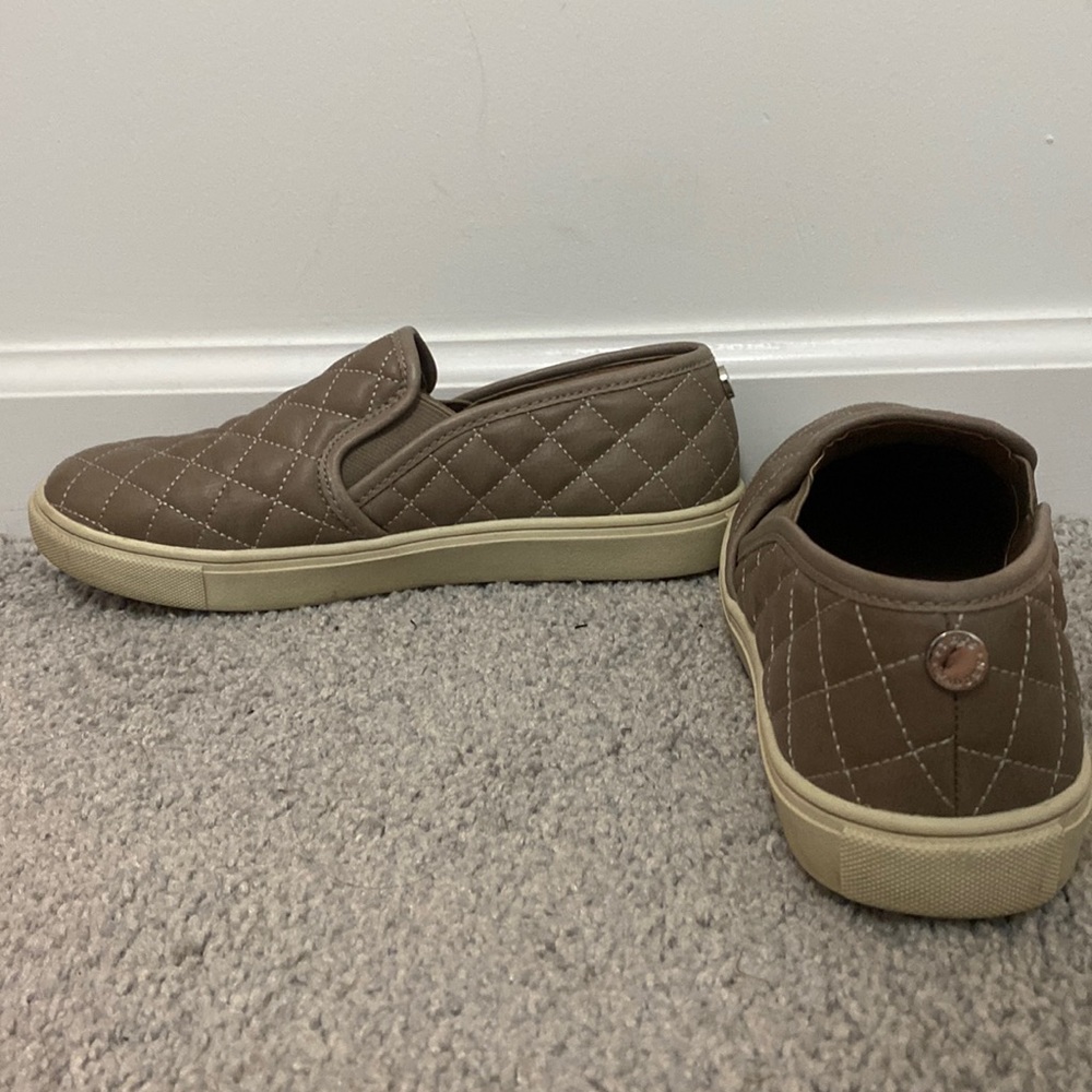 Steve Madden Slip Ons